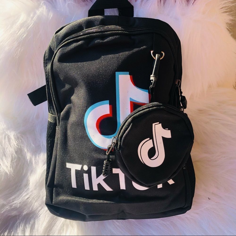 Bagpack - Picture 3 of 10